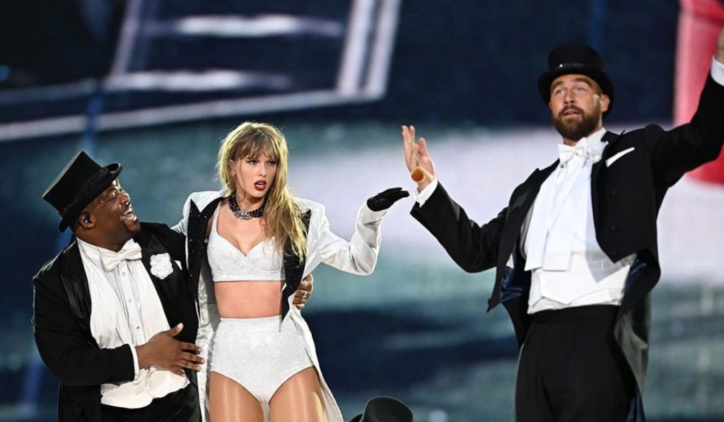 Taylor Swift- Travis Kelce