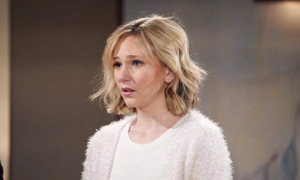 The Young And The Restless Comings And Goings - Lucy