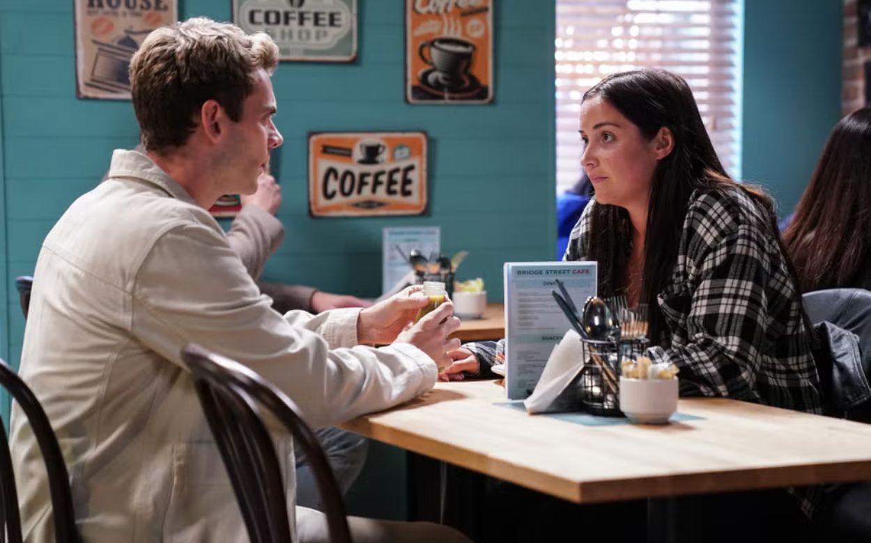 EastEnders - lauren & peter - 13th Nov