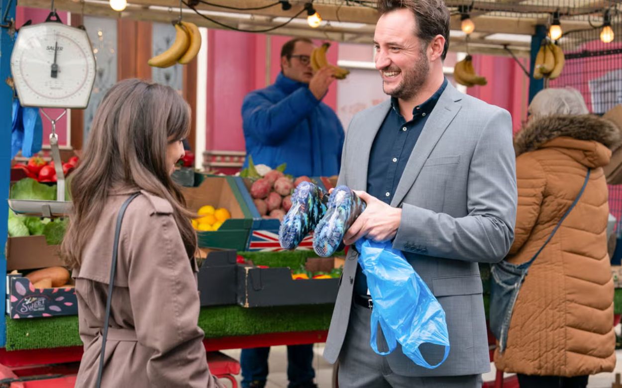 EastEnders Spoilers - Ruby & Martin - 24th Jan