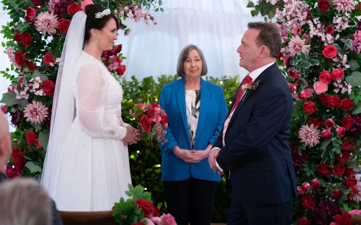 EastEnders Spoilers- Billy & Honey - 11th Feb
