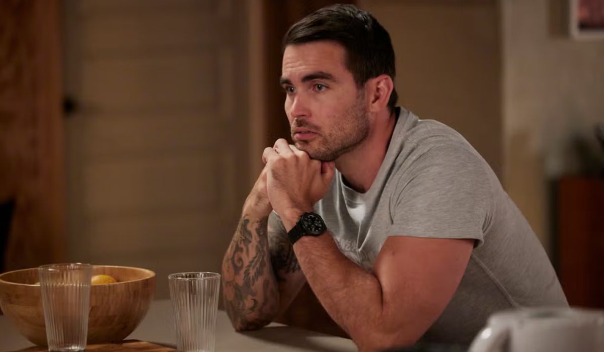 Cash-Home-and-Away-spoilers