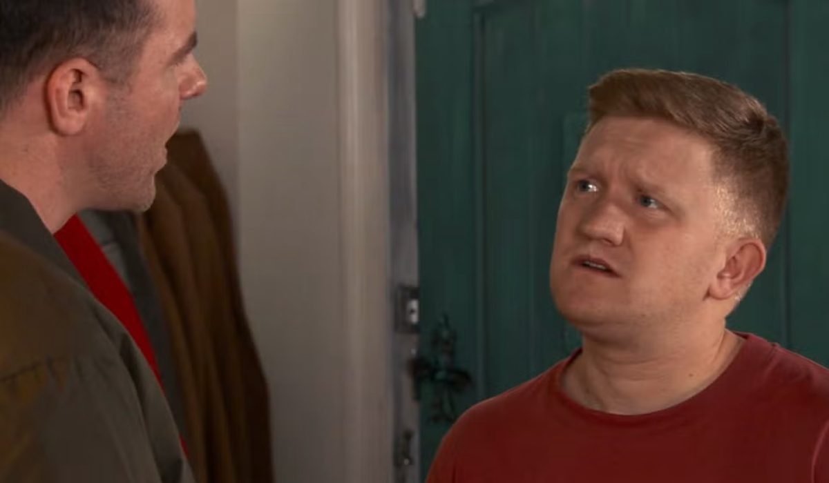 mick-chesney-threat-coronation-street