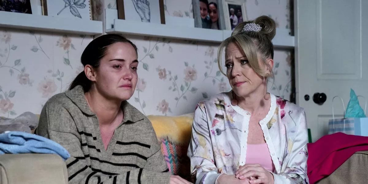 EastEnders - Linda -Lauren