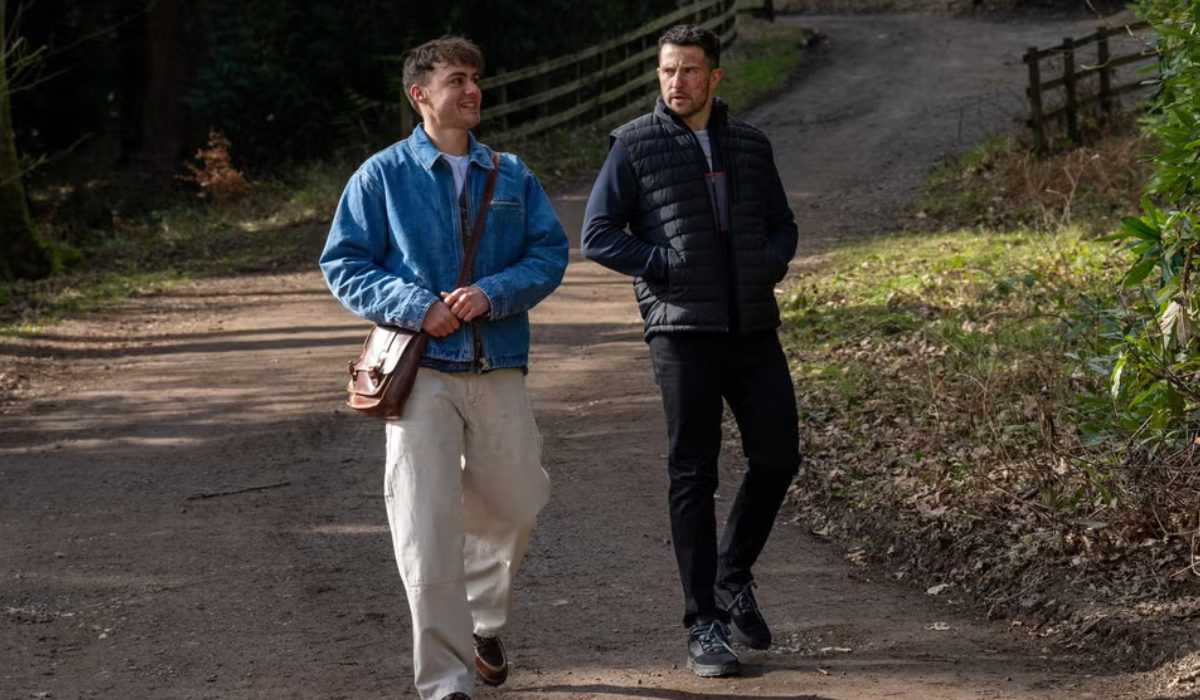 Emmerdale: Ross goes to meet Lewis