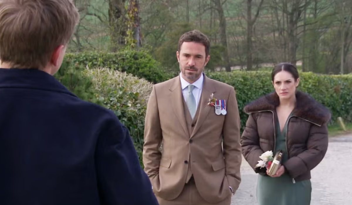 Emmerdale: Robert confronts John