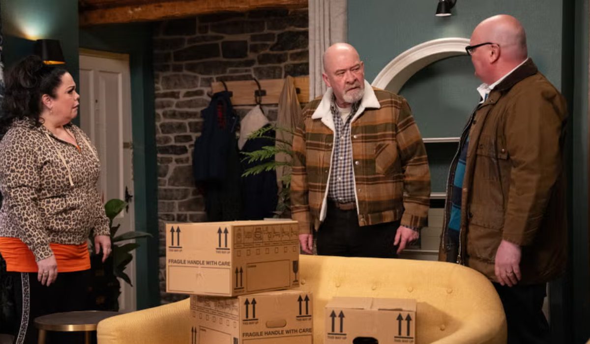 Emmerdale: Paddy and Mandy are upset
