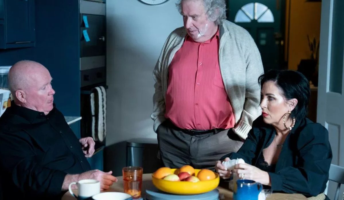 EastEnders: Kat is concerned for Phil's mental health!