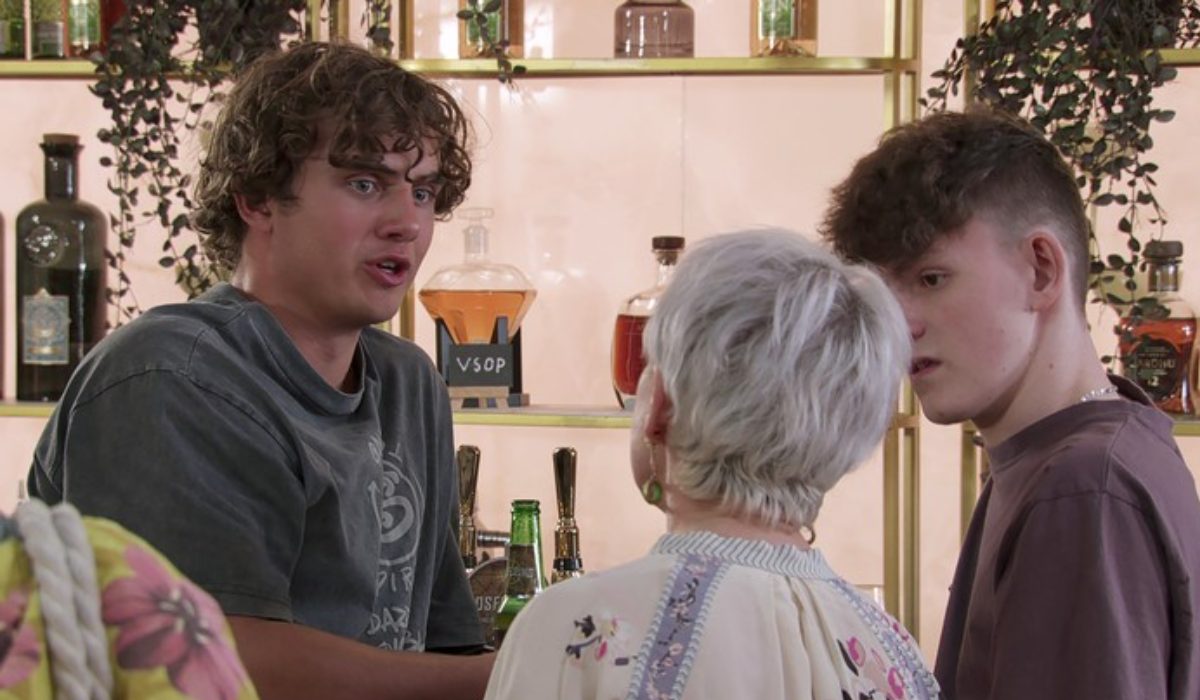 brody-debbie-coronation-street